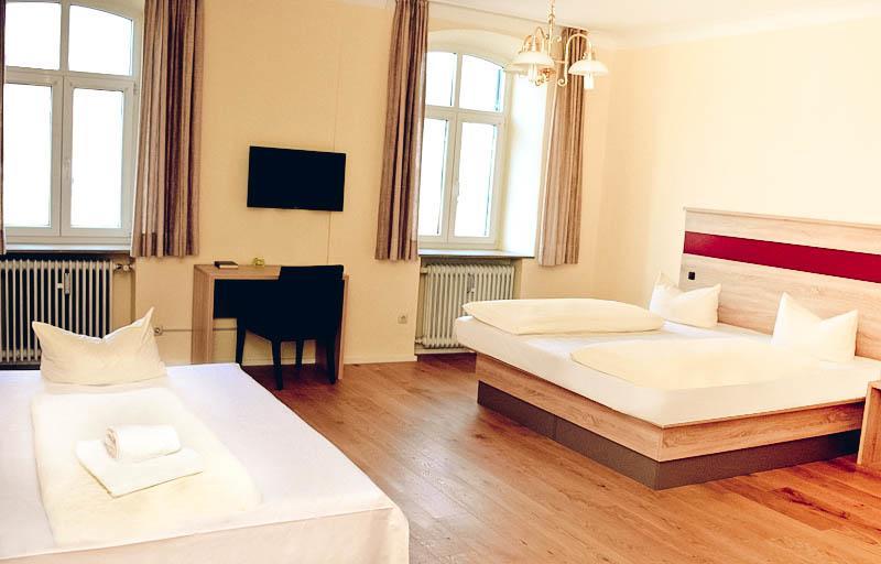 Hotel-Gasthof Flötzinger Bräu Rosenheim Exteriör bild